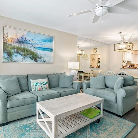 Updated Condo With Pool, Walk To Crescent Beach & Restaurants! Sarasota Esterno foto
