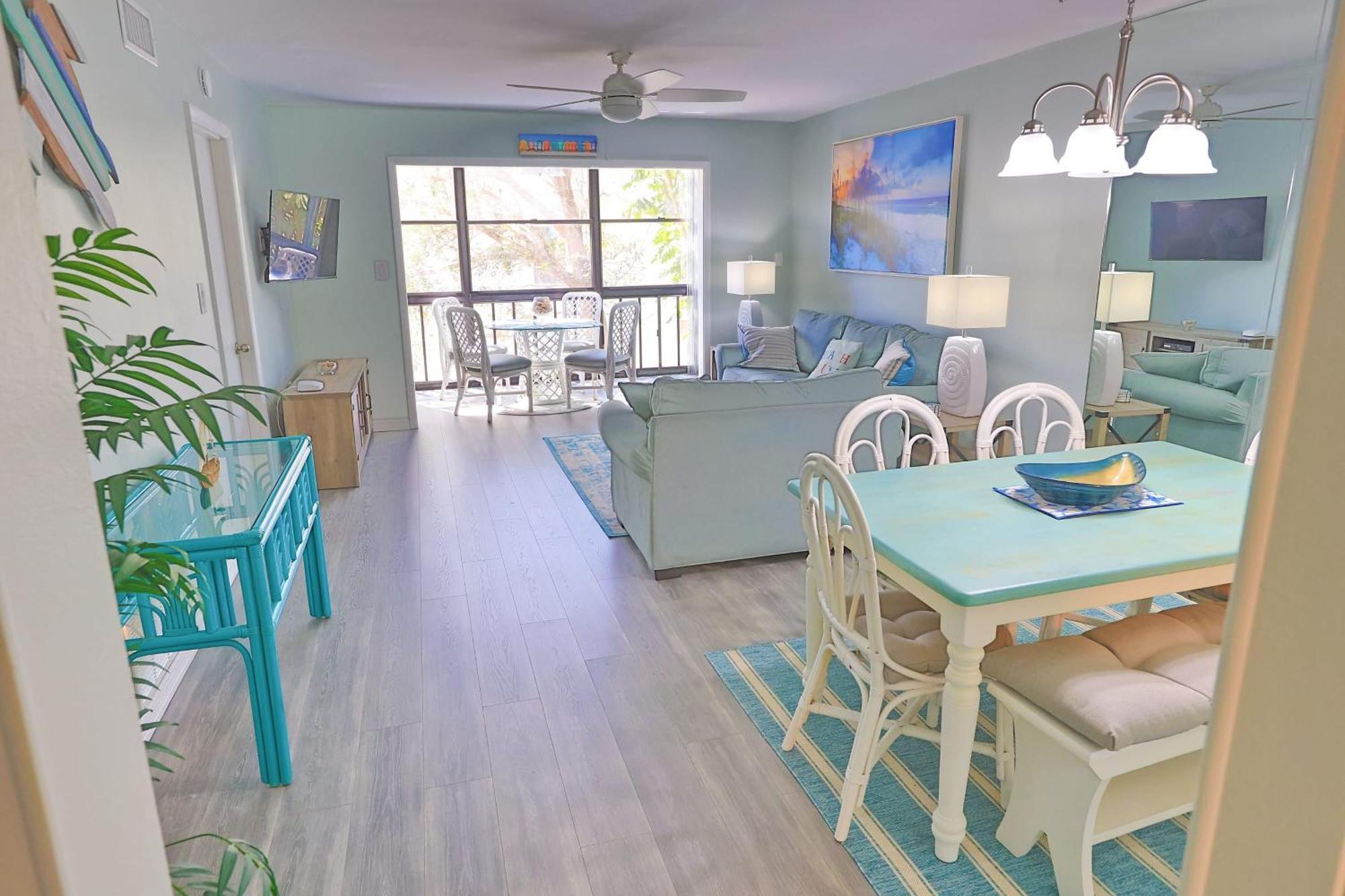 Updated Condo With Pool, Walk To Crescent Beach & Restaurants! Sarasota Esterno foto